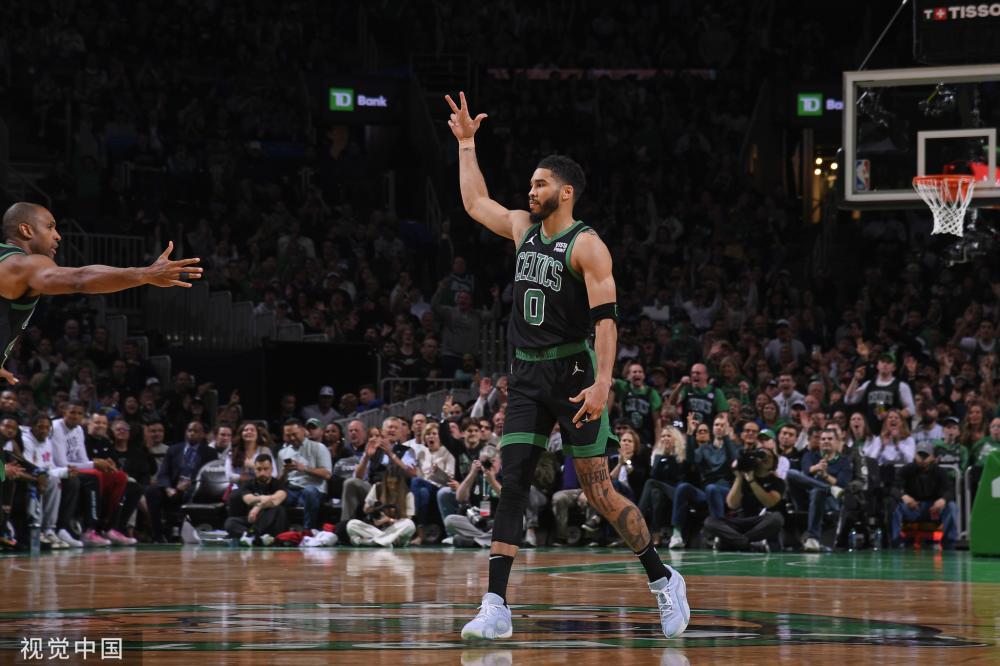 TA：阿森纳前锋哈弗茨在训练中腿筋撕裂 预计将缺席本赛季剩余比赛