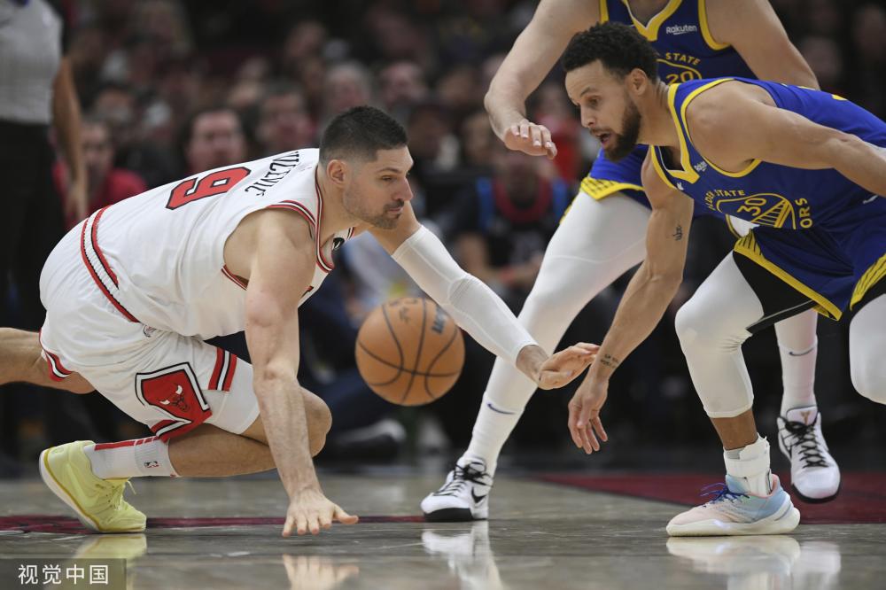 泪水夹杂着 泪水夹杂着