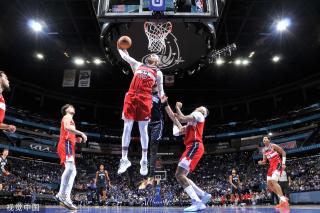 通过这样的 通过这样的