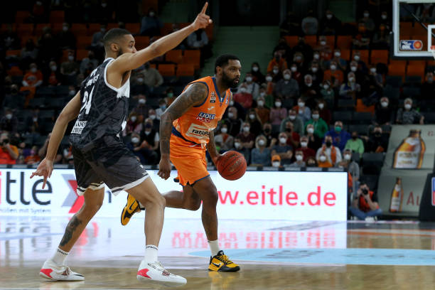 而不仅仅是 而不仅仅是