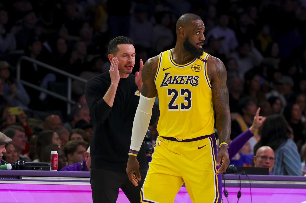 一起感受力量与优雅共存！FILA GOLF不一样的穿搭 呈现不一样的美