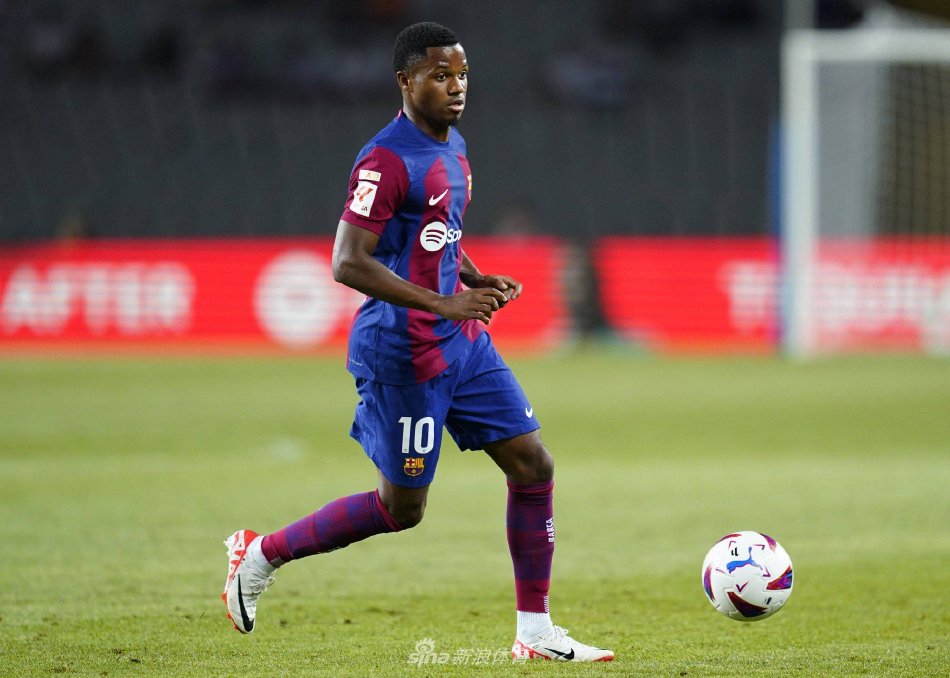 探索芬奇的艺术世界（走进芬奇的艺术宇宙）